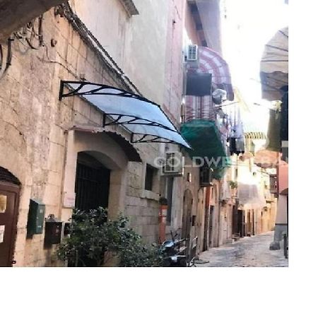 Apartament Al Vecchio Arco A Bari Vecchia Zewnętrze zdjęcie