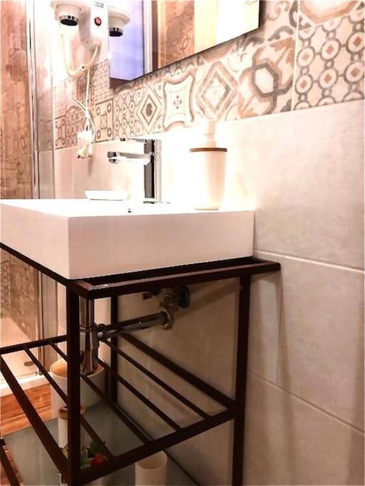 Apartament Al Vecchio Arco A Bari Vecchia Zewnętrze zdjęcie